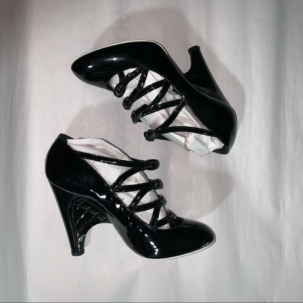 CHANEL size 37 black patent leather PUMPS quilted faux wedge heel - Picture 11 of 13